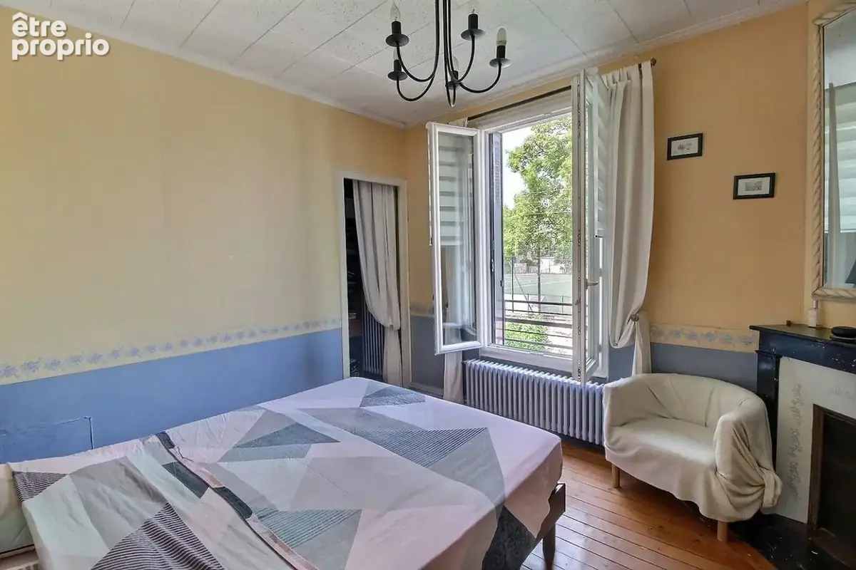 Maison 106 m² à Saint-Maur-Des-Fosses  - photo 7