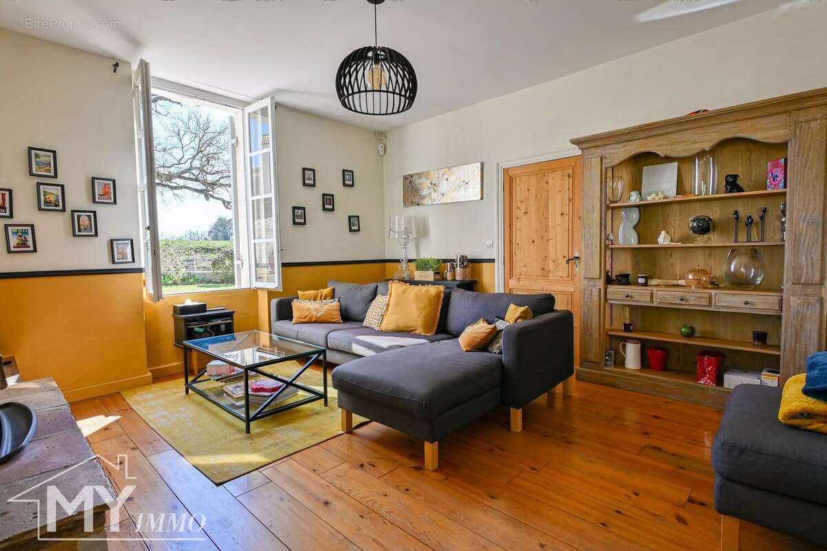 Maison à SAINT-MEARD-DE-GURCON