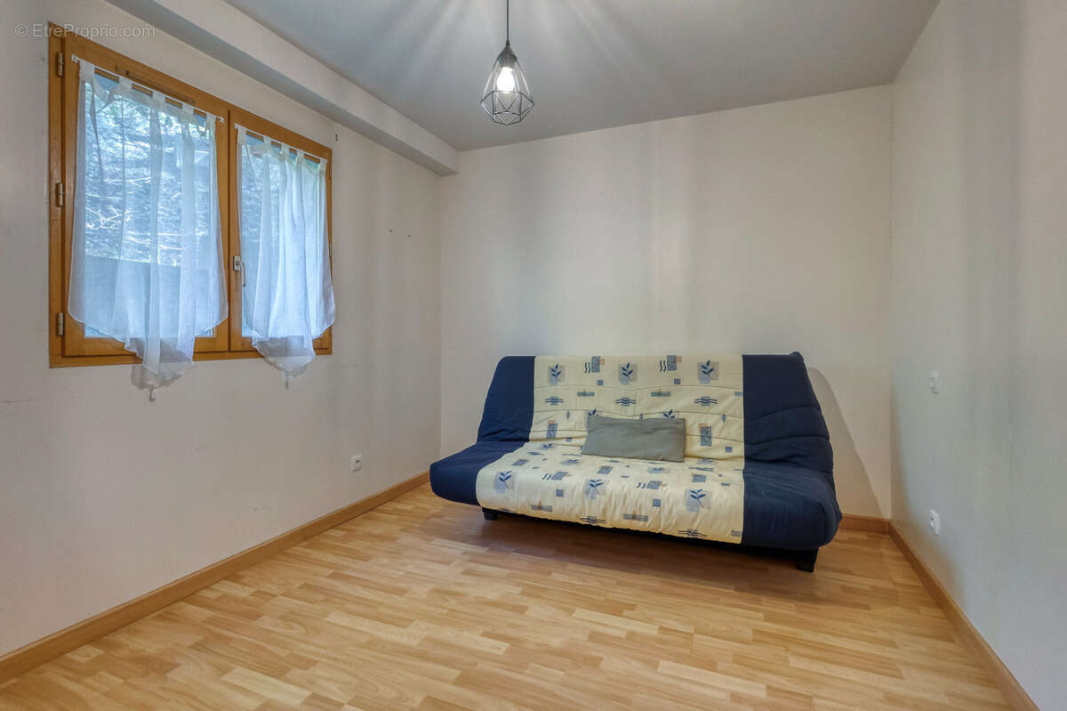 Maison à POMMIERS-LA-PLACETTE