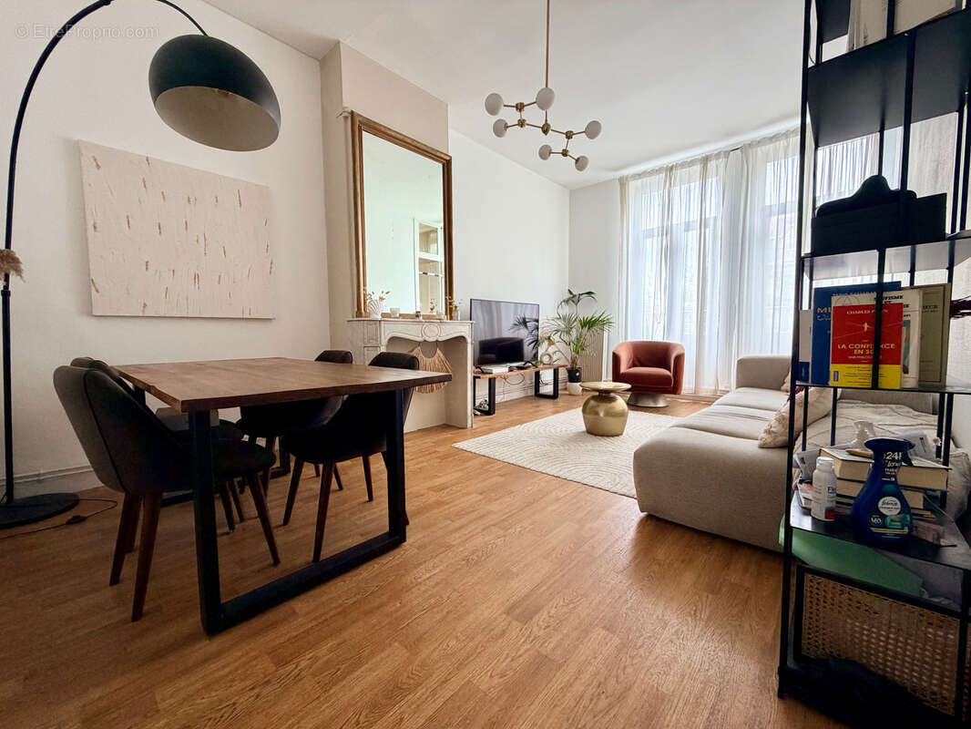 Appartement à LA MADELEINE