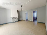 Appartement à MONCHECOURT