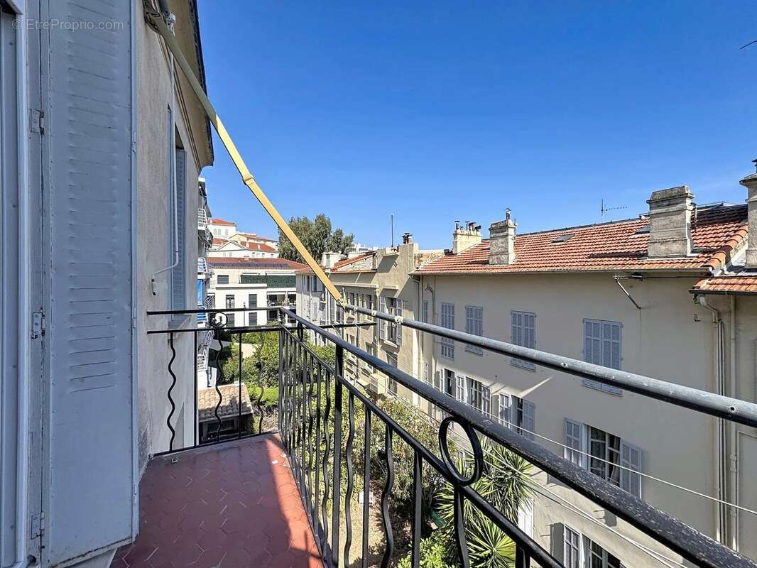 Appartement à CANNES