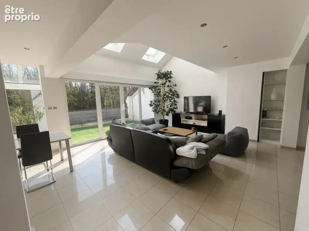 Photo Appartement à Villers-Les-Nancy au prix de 269 000€