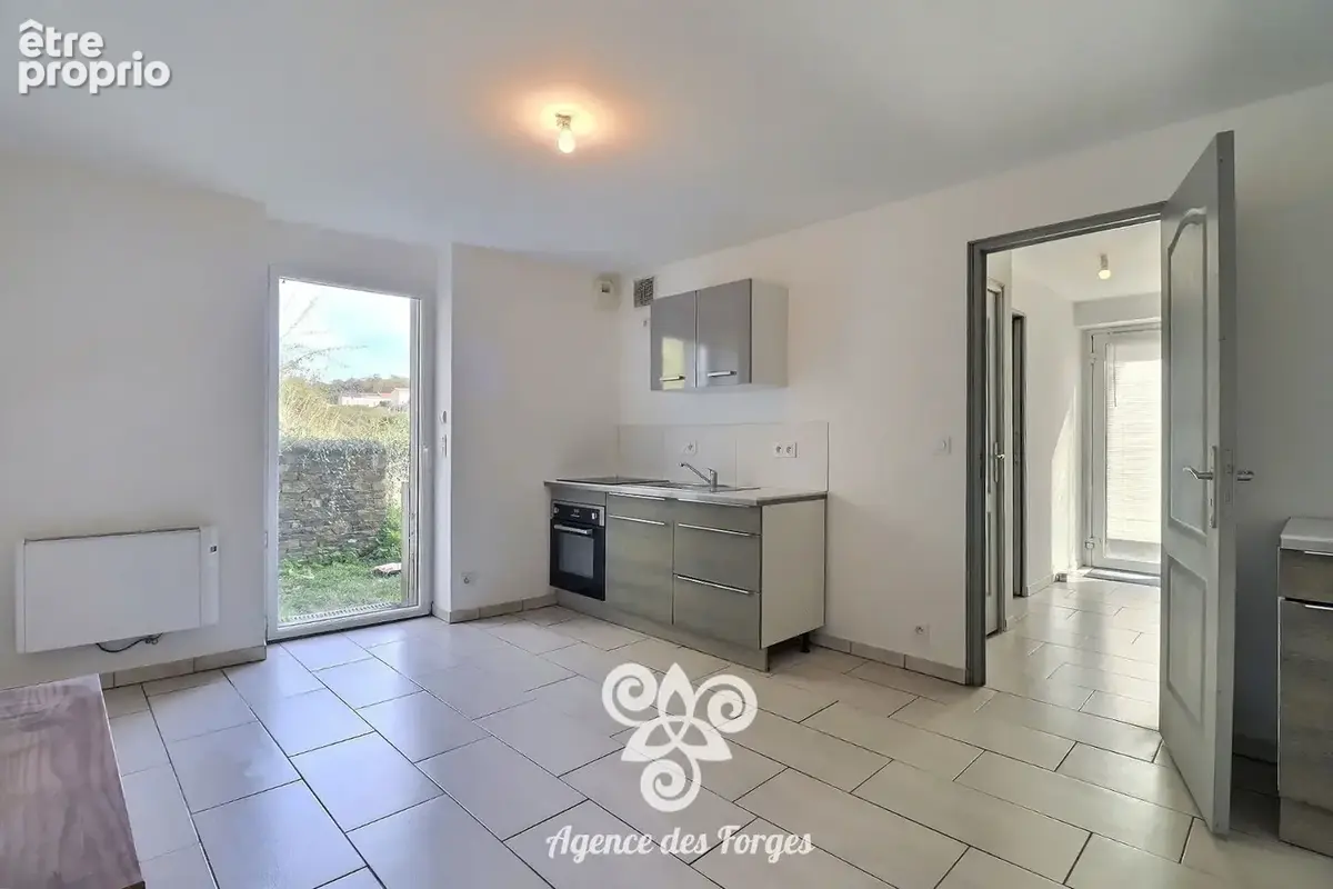Maison de 55m² / 2 chambres / jardin / dépendance / Montrevault Sur Evre - photo 2