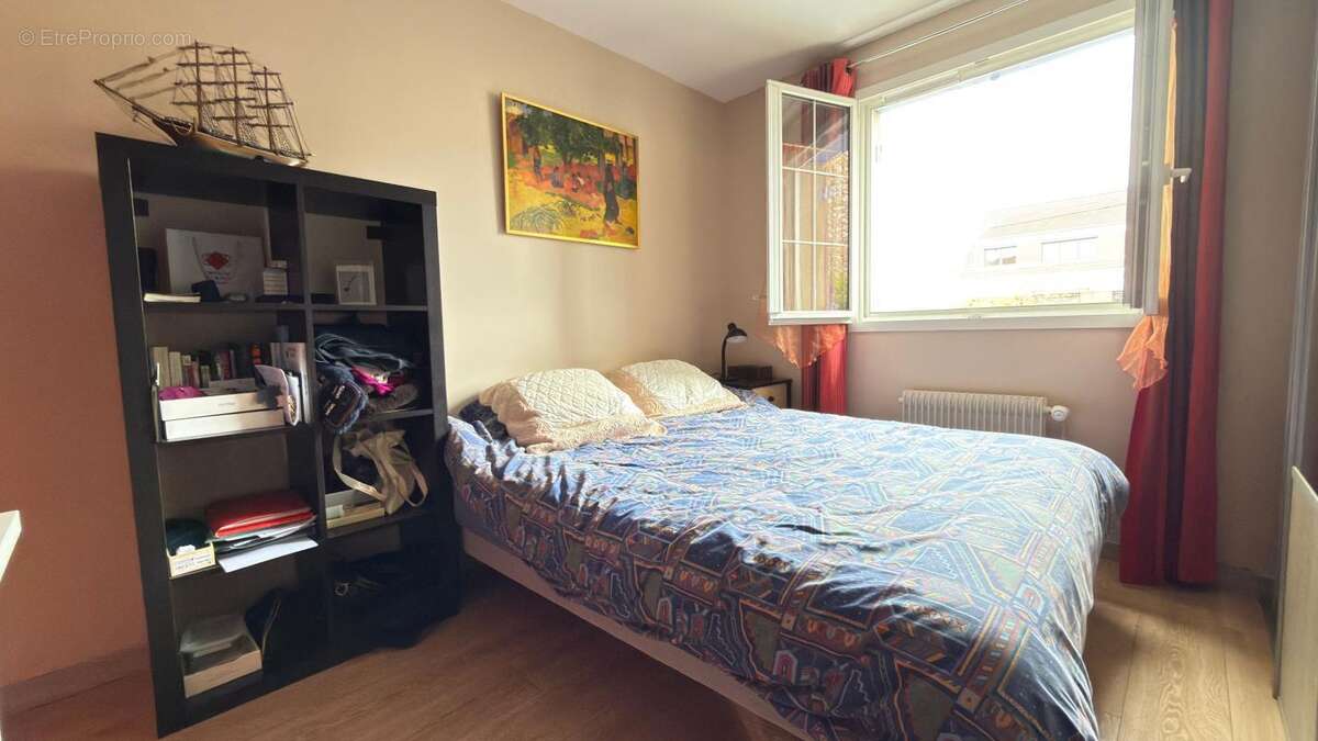 Maison à NEUILLY-SUR-MARNE