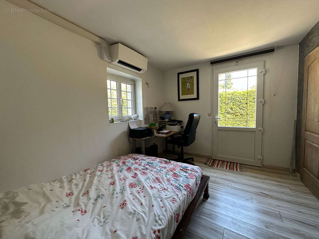 Maison à NOISY-SUR-ECOLE