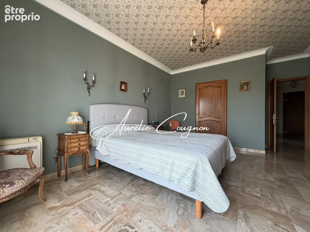 Maison 440 m² à Sainte-Marie  - photo 9