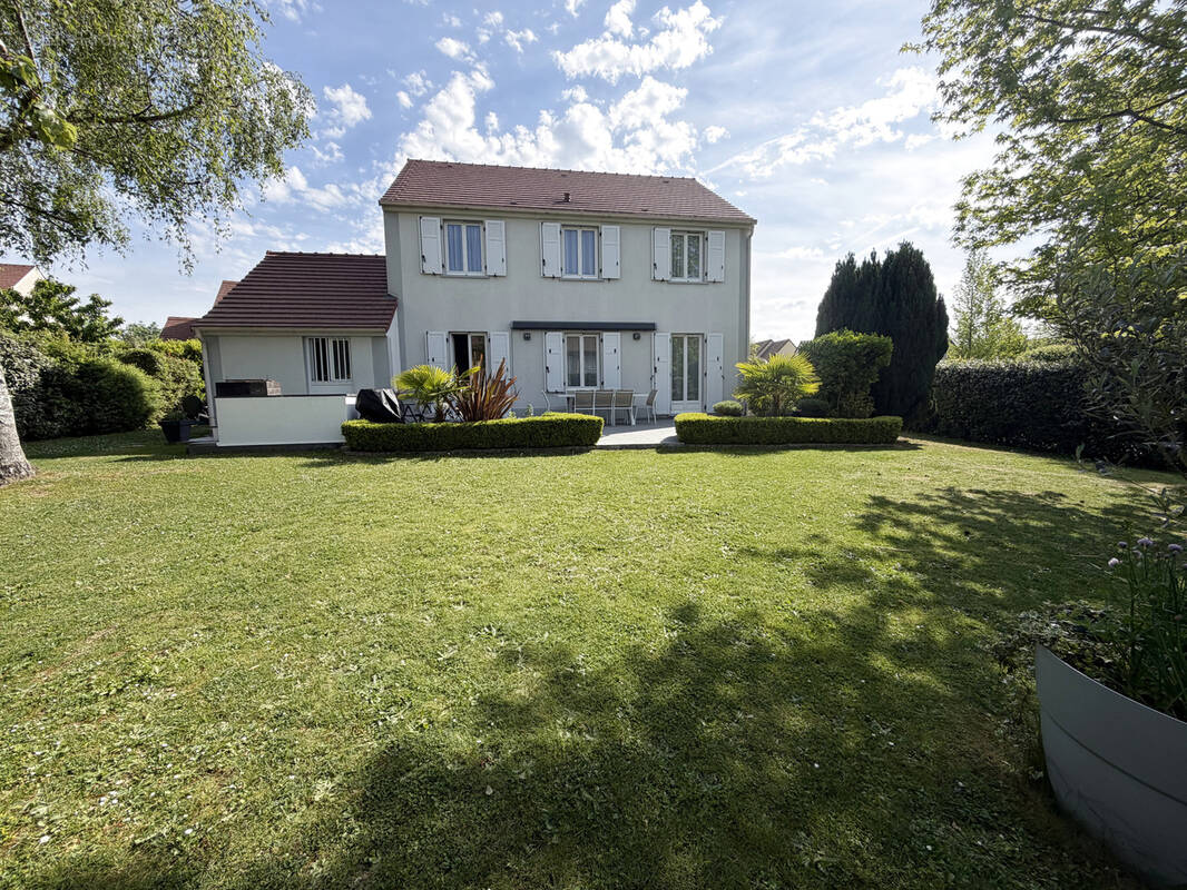 Maison à SAINT-WITZ