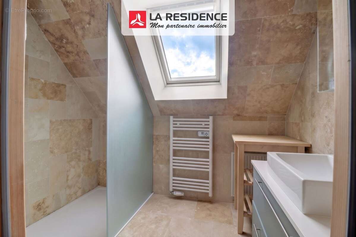 Maison 137 m² à Anet  - photo 5