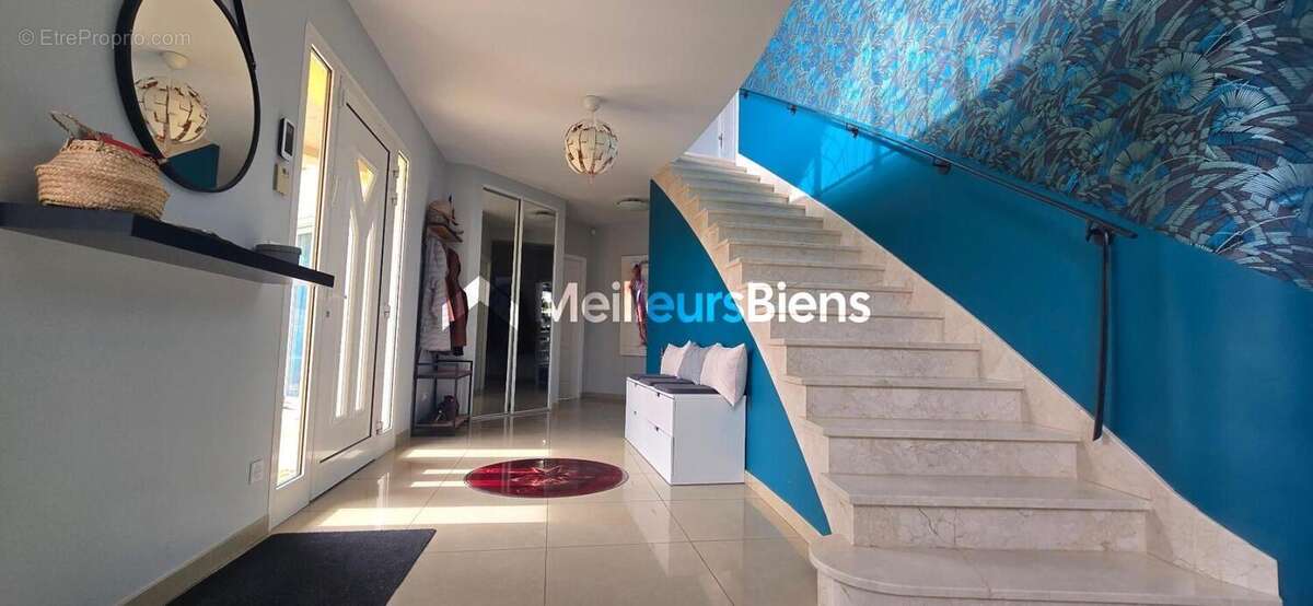 Maison à LEVES