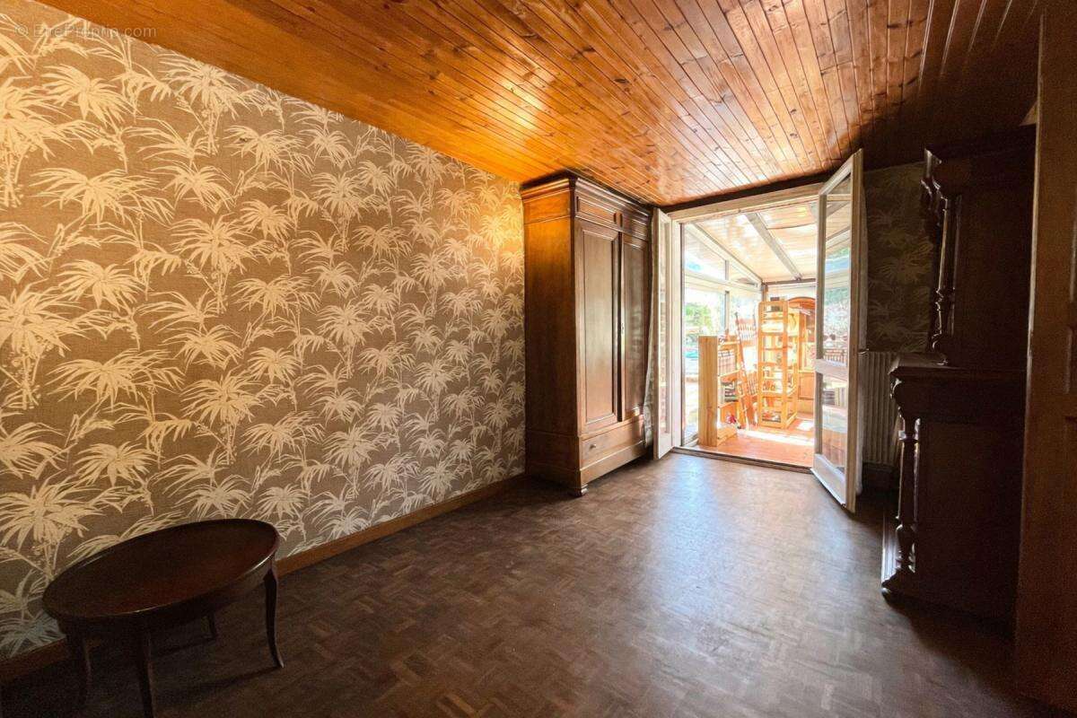 Maison à CASTELGINEST