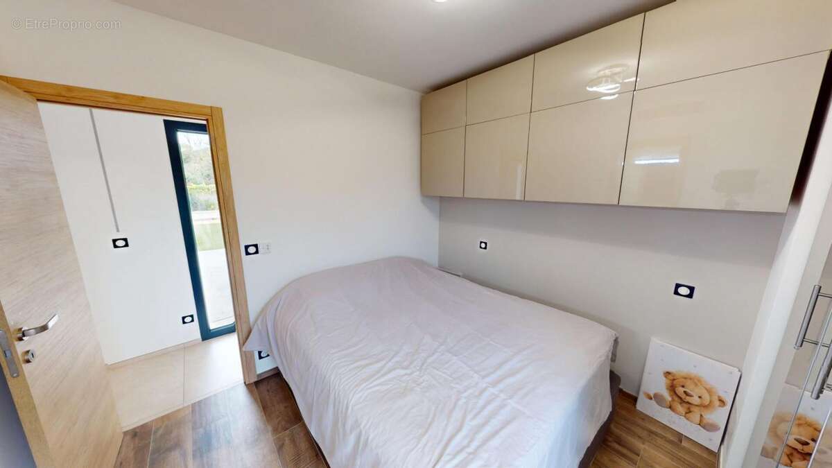 Maison à LA MOTTE