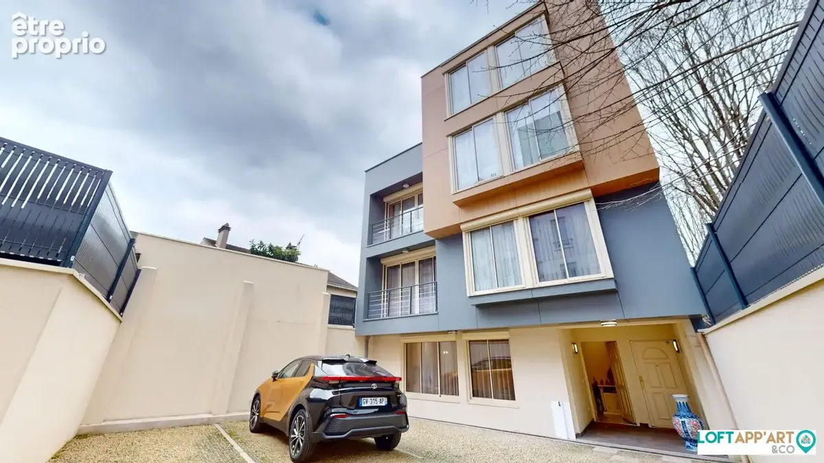 Maison 8 pièces 176 m² à vendre à La Courneuve (93120) - photo 1