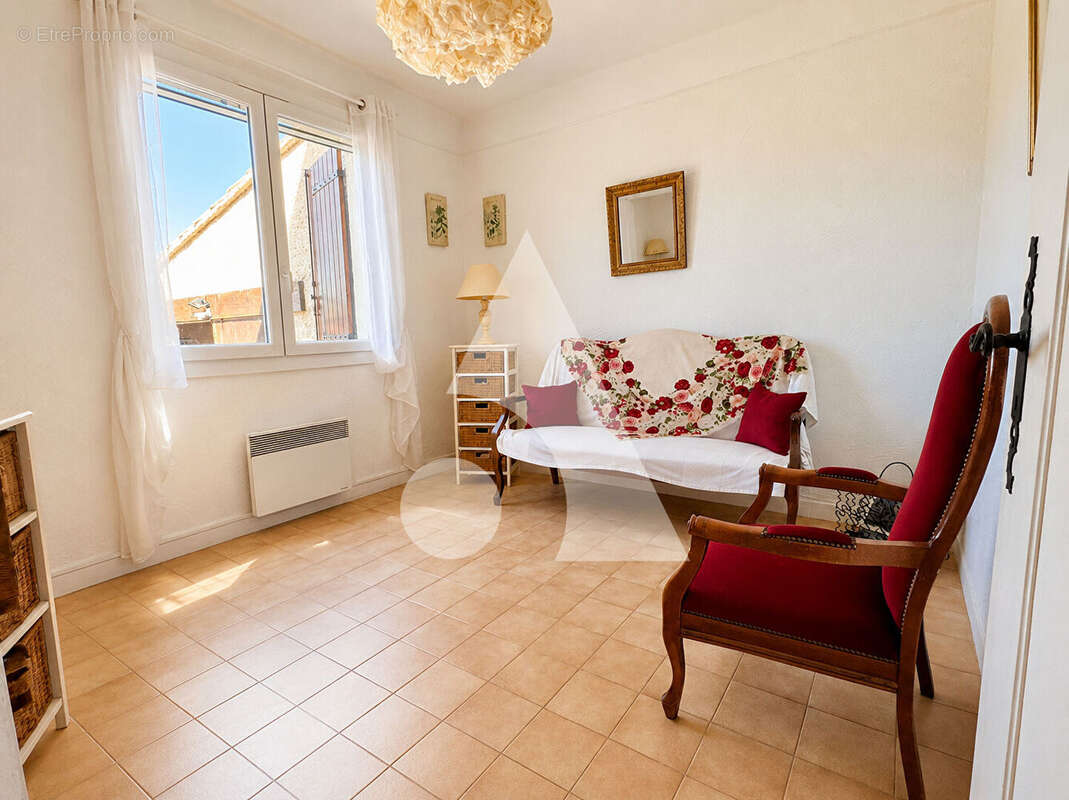 Maison à ROBION