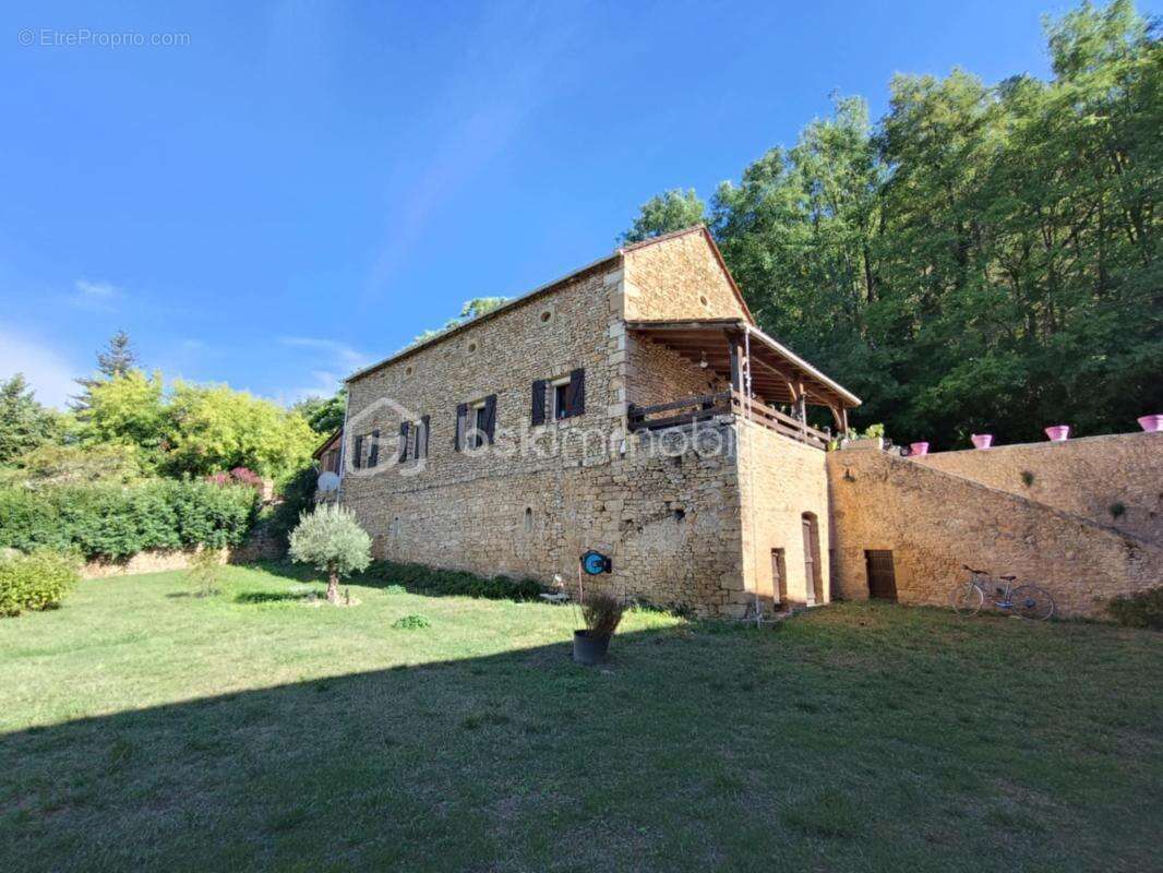 Maison à COUX-ET-BIGAROQUE