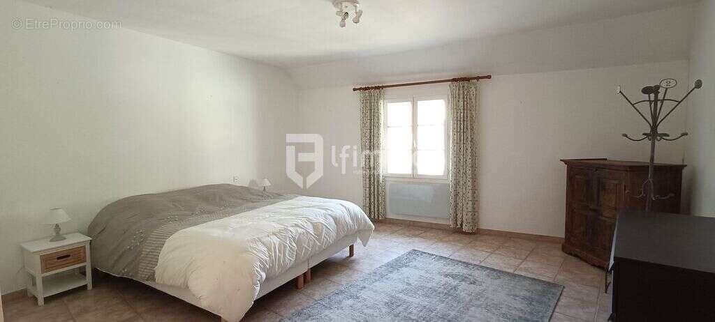 Maison à CHALAUTRE-LA-GRANDE