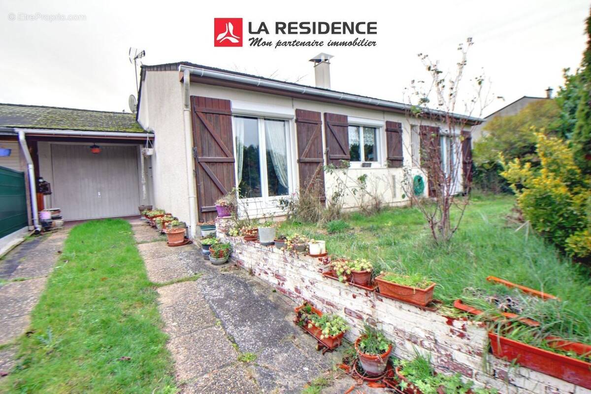 Maison à MAGNANVILLE