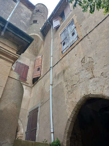 Maison à FONTCOUVERTE