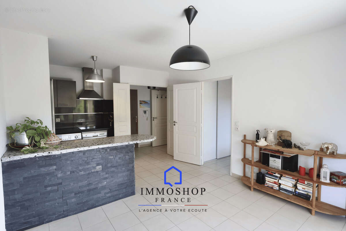 Appartement à MARSEILLE-13E