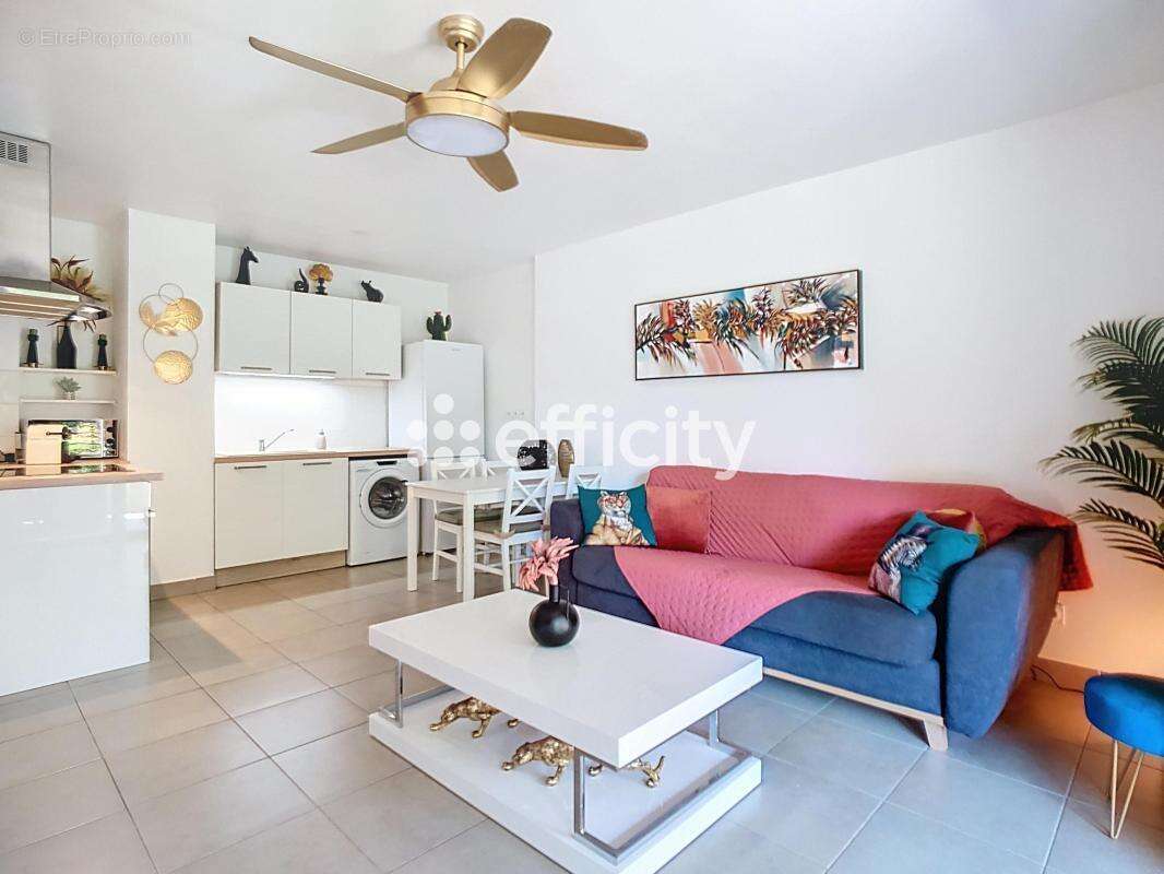 Appartement à FREJUS