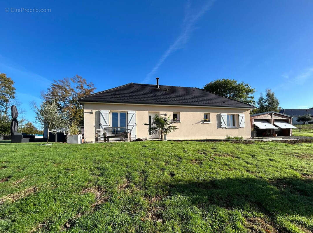 Maison à SAINT-CLEMENT