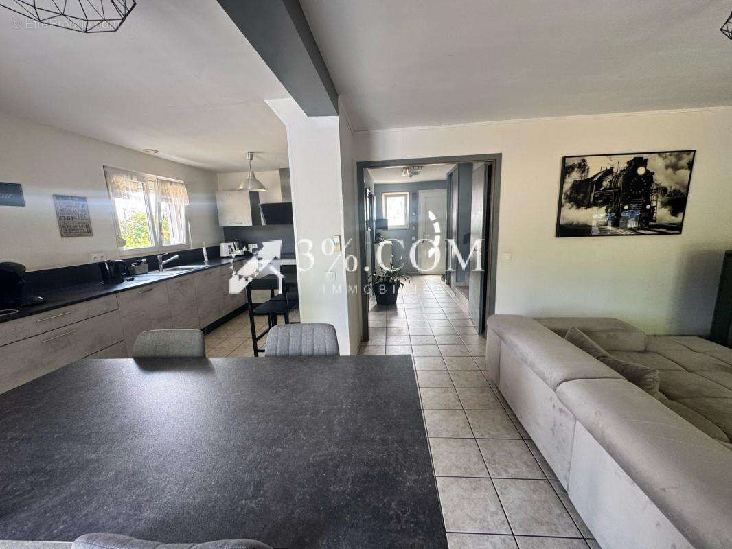 3%COM Jolie  maison mitoyenne 3 chambres et jardin - photo 9