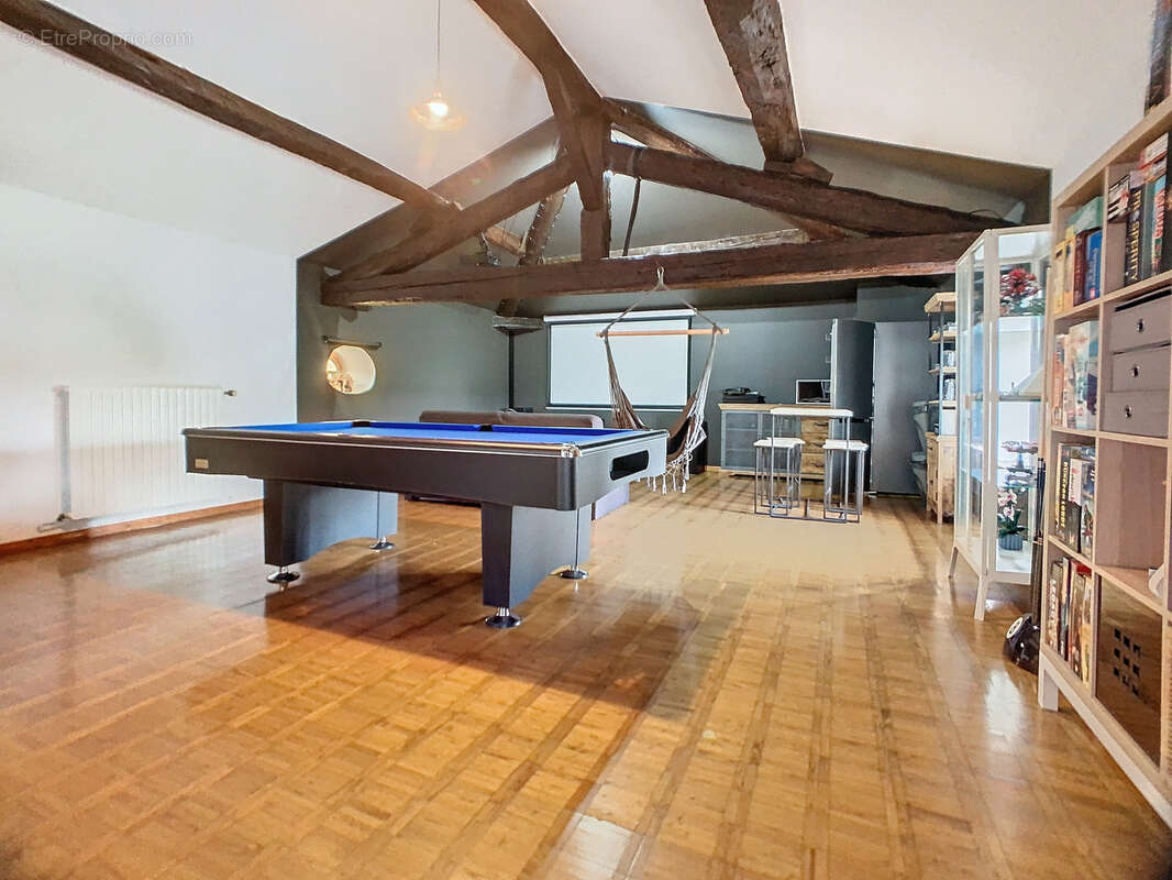 Maison à CHASSE-SUR-RHONE