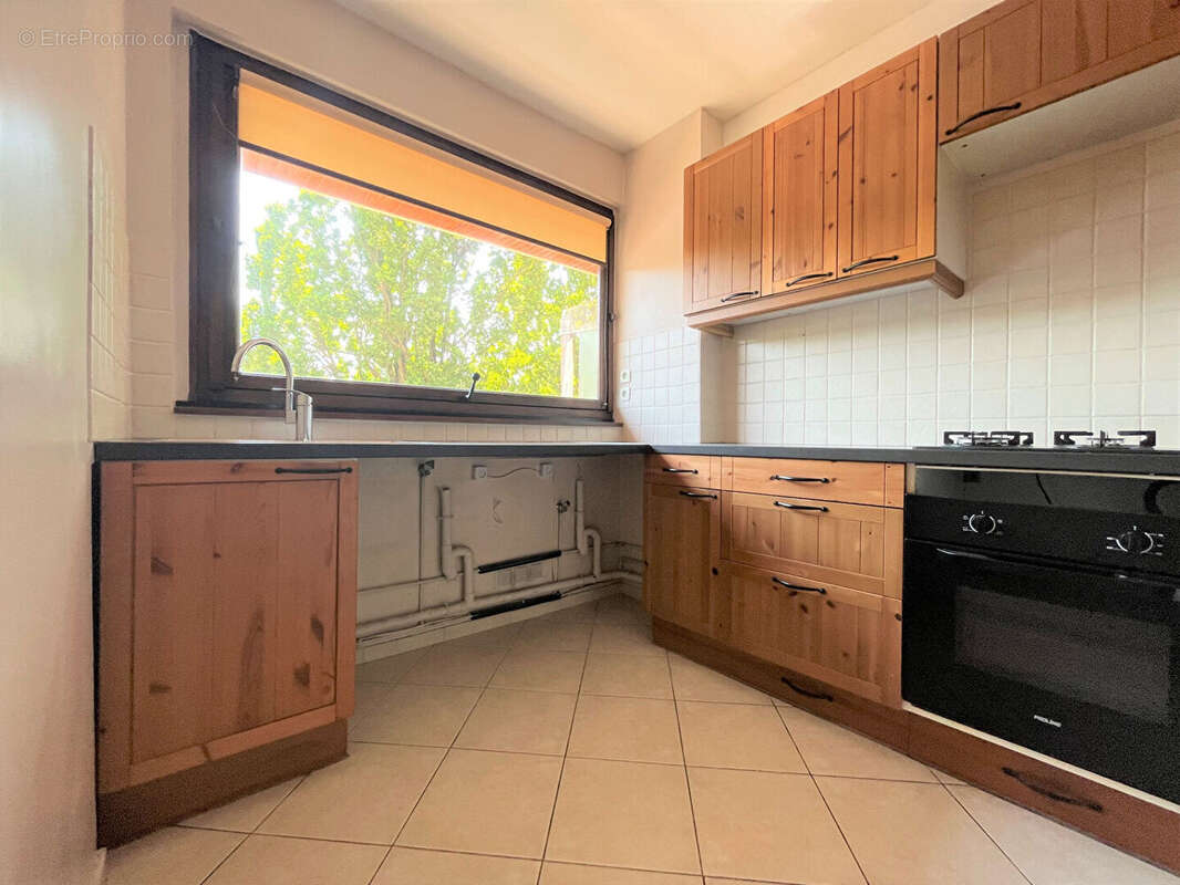 Appartement à LA CELLE-SAINT-CLOUD