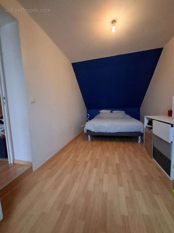 Maison à CINQ-MARS-LA-PILE