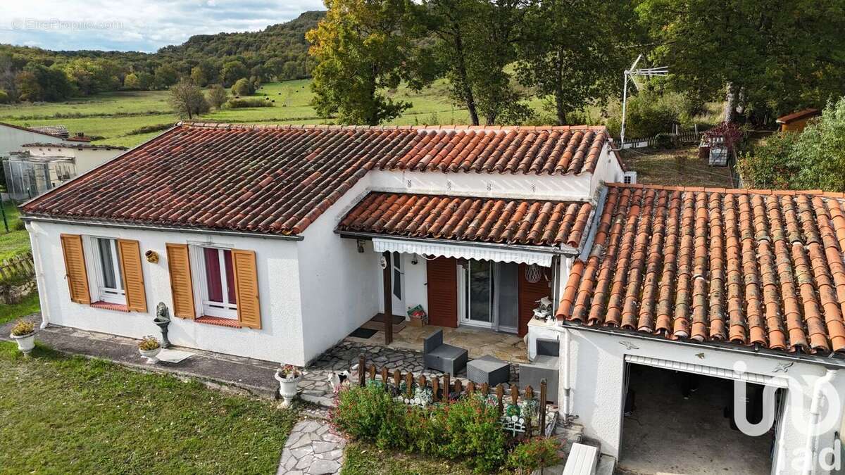 Photo 3 - Maison à TABRE