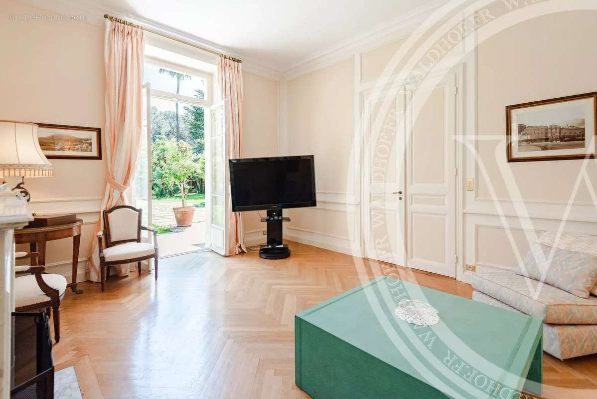 Maison à ROQUEBRUNE-CAP-MARTIN