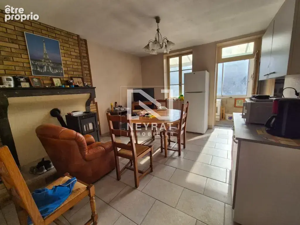Maison 2 pièces 38 m² à vendre à Saint-Sernin-Du-Plain (71510) - photo 3