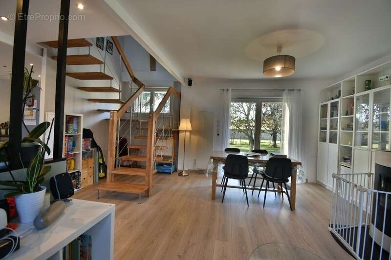 Maison à GERMIGNONVILLE