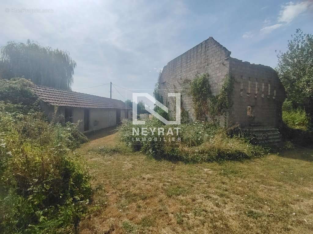 Maison de campagne de 131m² à rénover sur terrain de plus 1,5 hectare - photo 15