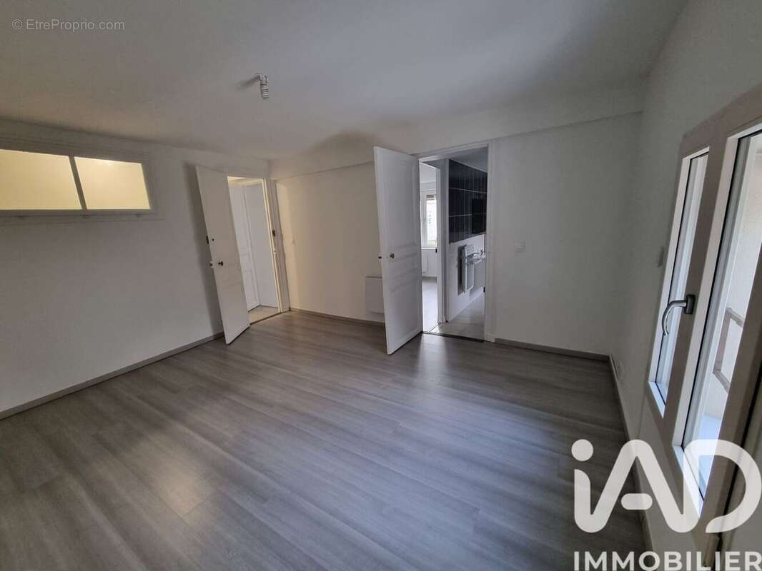 Photo 6 - Appartement à PONT-SUR-YONNE