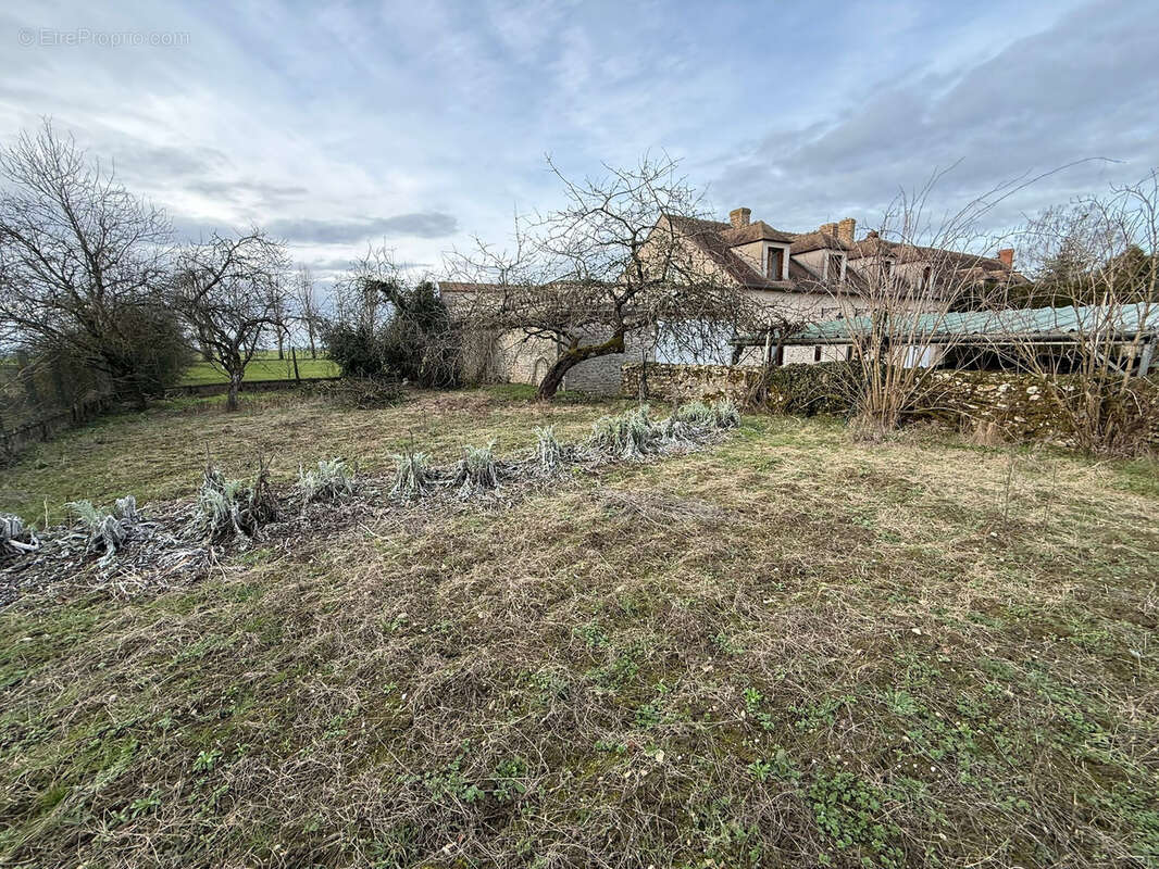 Maison à MEROBERT