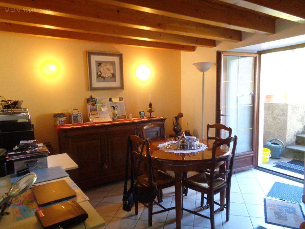 Beurieres (63), maison de 107 m2, 3 chambres sur 419 m2 de terrain - photo 5