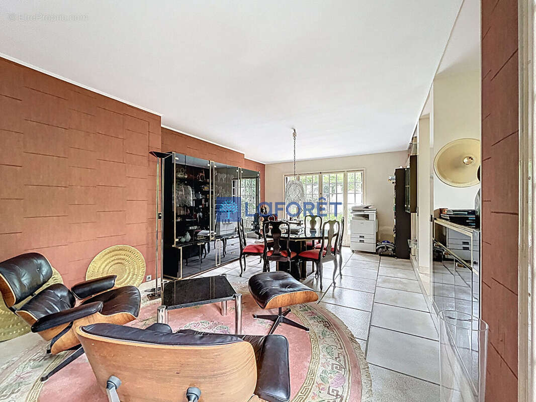 Maison à SAVIGNY-SUR-ORGE