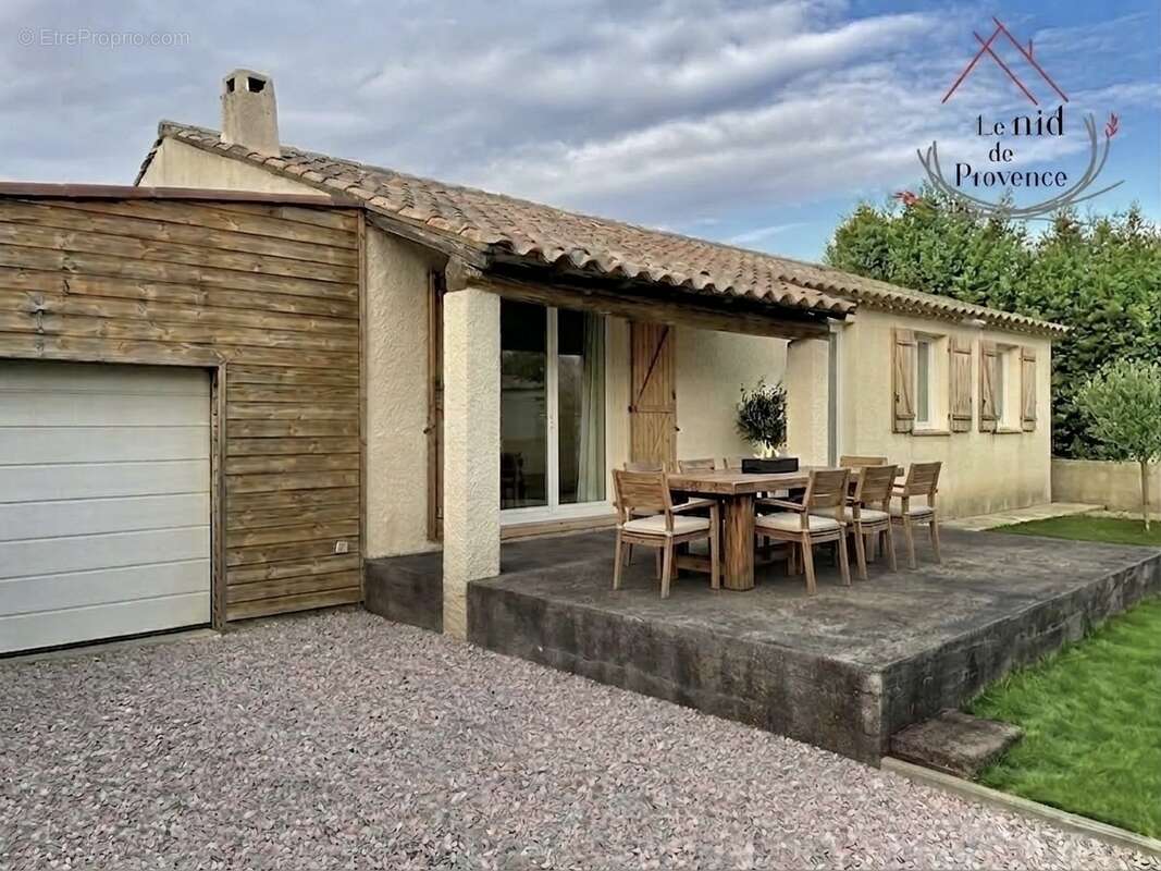 Maison à SARRIANS