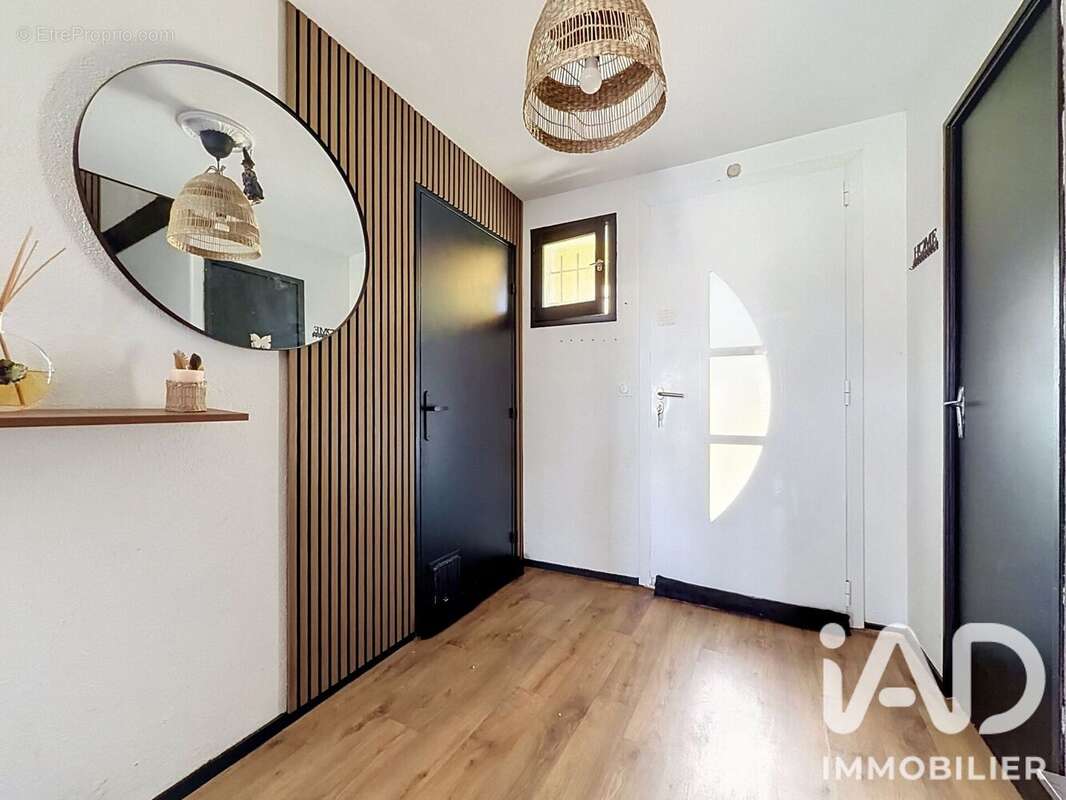 Maison 86 m² à Roissy-En-Brie  - photo 5