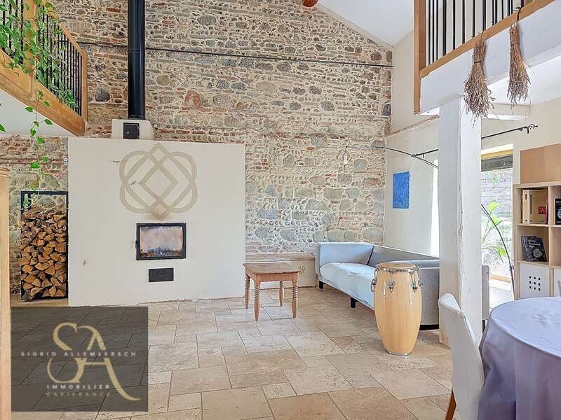 Maison à BRUGAIROLLES