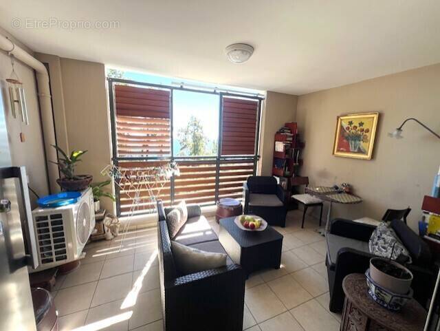 Appartement à SAINT-DENIS