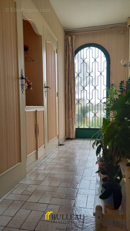 Maison à SAINT-MARTIN-LACAUSSADE