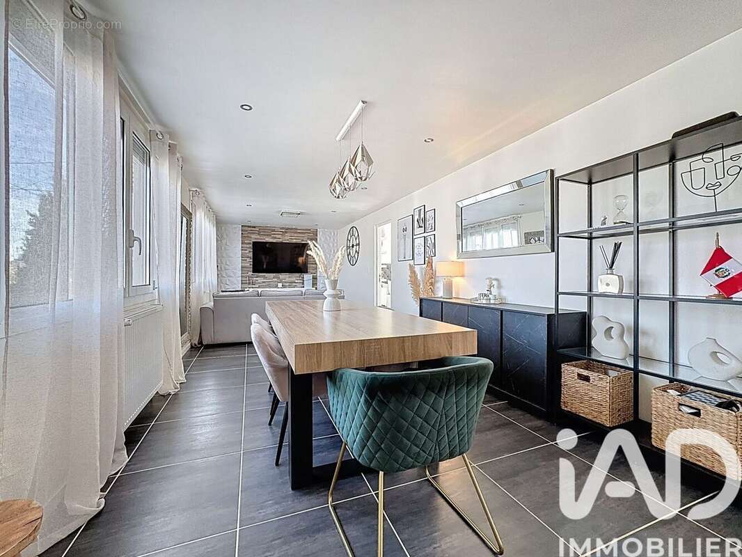 Photo 2 - Maison à PARAY-VIEILLE-POSTE