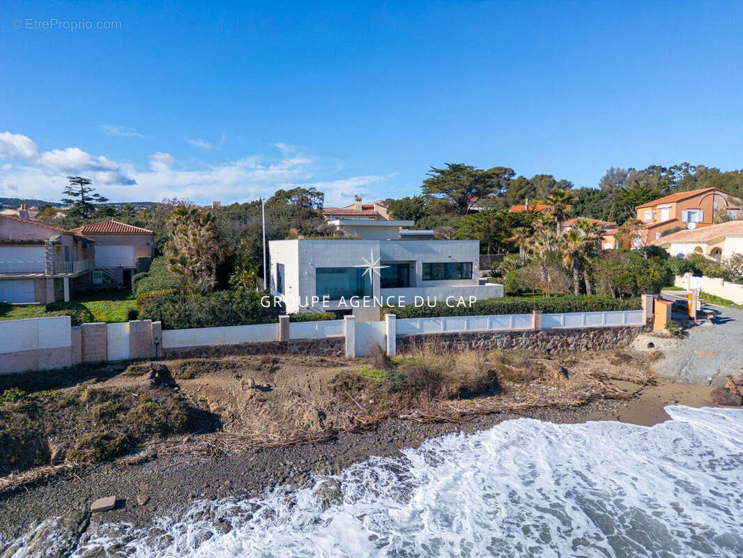 Maison à FREJUS