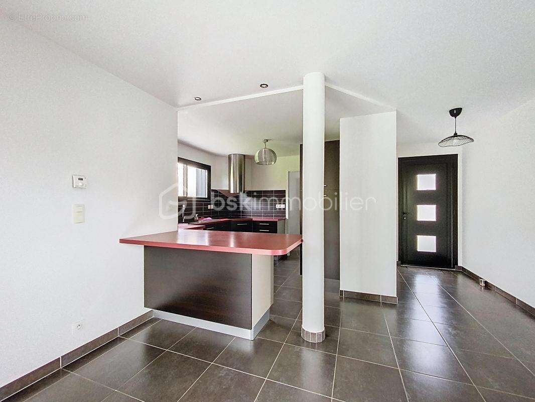 Maison à PLOUER-SUR-RANCE