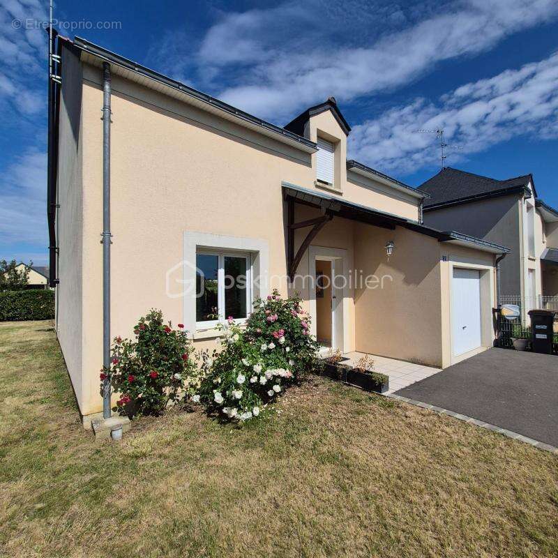 Maison à JUIGNE-SUR-LOIRE