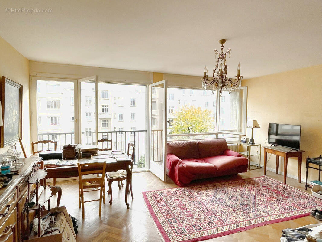Appartement à LYON-6E