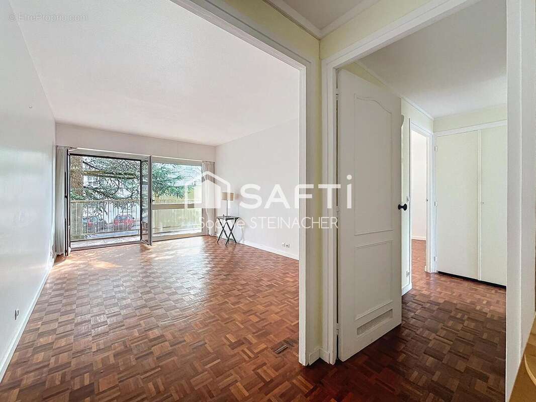 Photo 5 - Appartement à LE VESINET