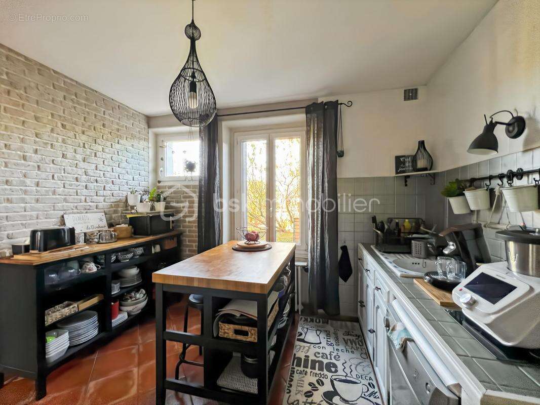 Maison à LIMEIL-BREVANNES